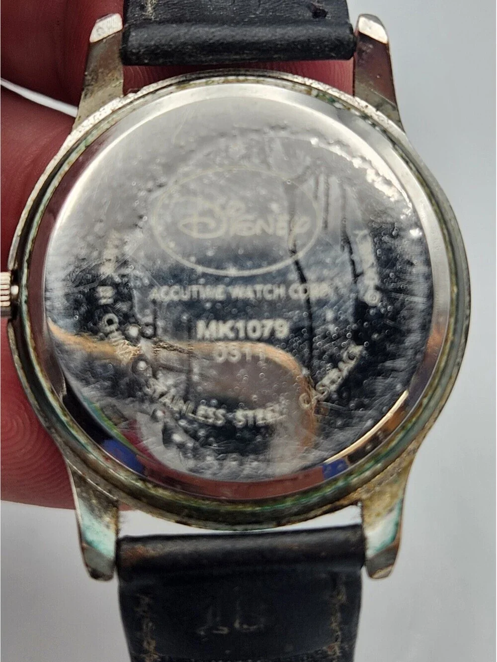 Lot of 2 Vintage Disney Mickey Mouse Wristwatches - Lorus & Accutime Not Tested - Picture 5 of 7